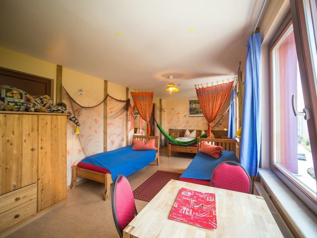 Hotel Greifennest Росток Екстер'єр фото